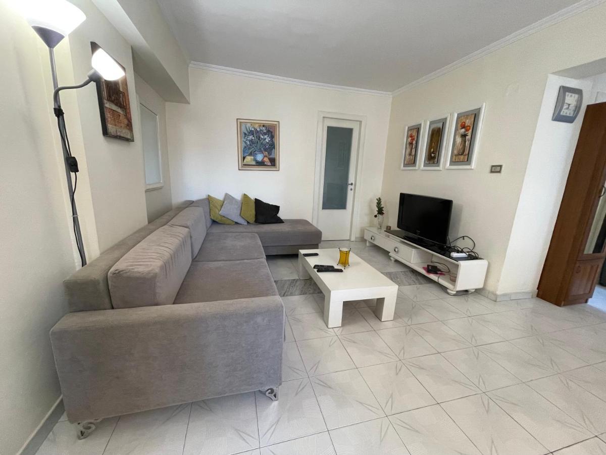 Tirana Flora Center Apartment מראה חיצוני תמונה