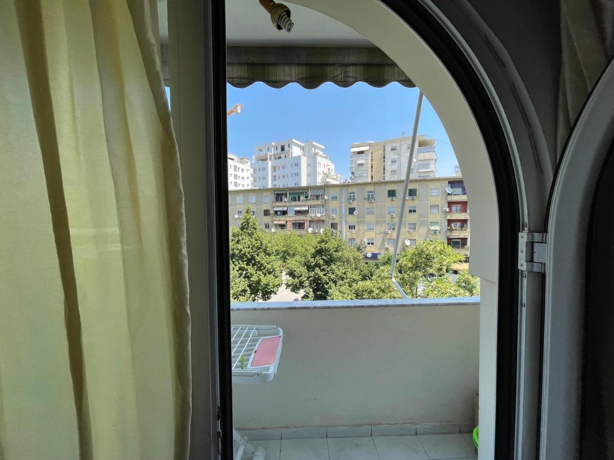 Tirana Flora Center Apartment מראה חיצוני תמונה